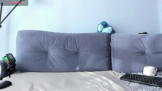 Snapshot of Recklessalanx chatting on April 1, 4:47 am Recklessalanx online show from April 1, 4:47 am