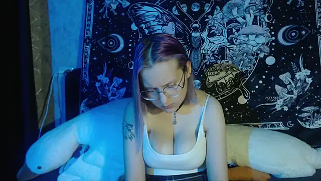 Snapshot of little_chappy chatting on July 13, 12:04 pm little chappy online show from July 13, 12:04 pm
