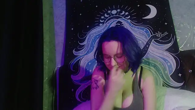 little chappy online show from April 16, 12:28 pm