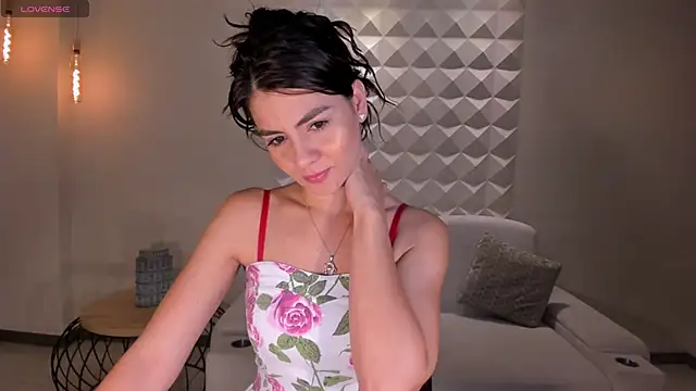 LillySolem online show from April 20, 7:26 pm