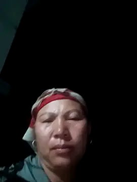 Snapshot of jikey-bibi chatting on April 13, 2:21 pm jikey-bibi online show from April 13, 2:21 pm