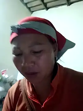 Snapshot of jikey-bibi chatting on May 8, 11:47 am jikey-bibi online show from May 8, 11:47 am