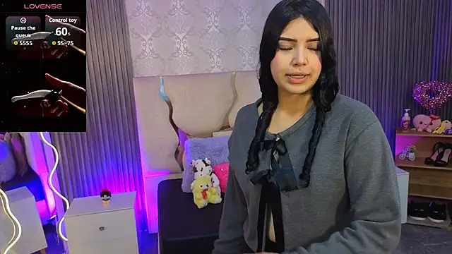 Snapshot of ELA_TAY1 chatting on April 28, 7:07 pm ELA TAY1 online show from April 28, 7:07 pm