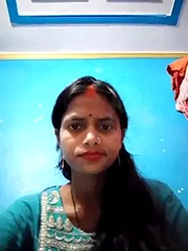 Snapshot of Payel_1 chatting on April 10, 6:42 am Payel 1 online show from April 10, 6:42 am