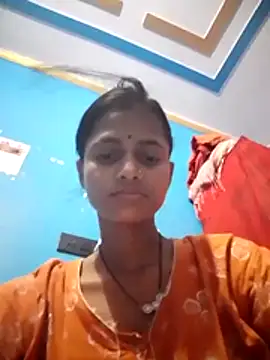Snapshot of Payel_1 chatting on April 25, 10:18 pm Payel 1 online show from April 25, 10:18 pm