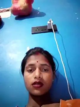 Snapshot of Payel_1 chatting on May 25, 8:02 am Payel 1 online show from May 25, 8:02 am