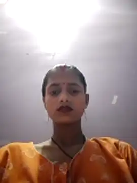 Snapshot of Payel_1 chatting on May 23, 5:39 am Payel 1 online show from May 23, 5:39 am