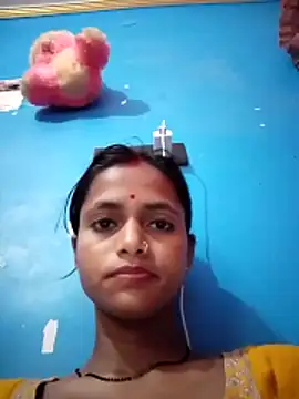 Snapshot of Payel_1 chatting on May 22, 12:03 pm Payel 1 online show from May 22, 12:03 pm