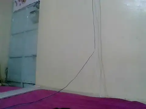 Thandiwe2003 online show from April 30, 11:28 am