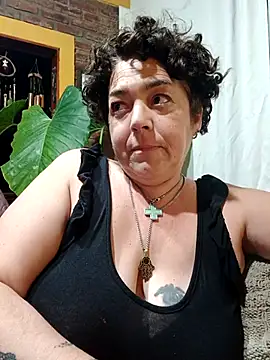 Snapshot of relaxnamaste chatting on May 25, 6:34 am relaxnamaste online show from May 25, 6:34 am