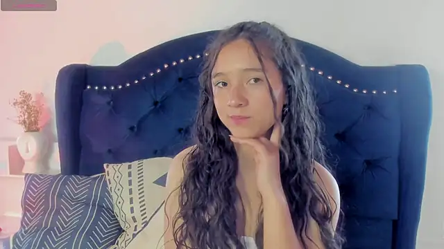 Honney Bunny18 online show from April 2, 7:53 pm