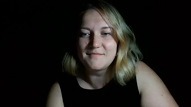TinaKittyX online show from June 3, 8:35 pm