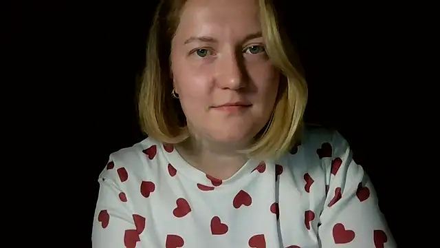TinaKittyX online show from May 2, 9:09 pm