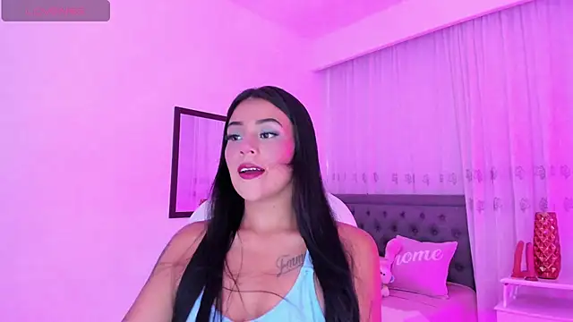 Mallorie Owens online show from April 13, 7:40 pm