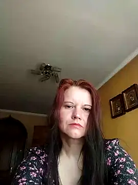 Snapshot of VeronikaLogan chatting on June 5, 7:03 am VeronikaLogan online show from June 5, 7:03 am