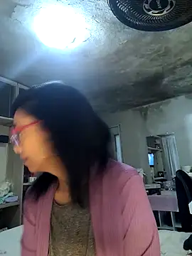 Snapshot of Cristotoza chatting on June 8, 3:51 am Cristotoza online show from June 8, 3:51 am