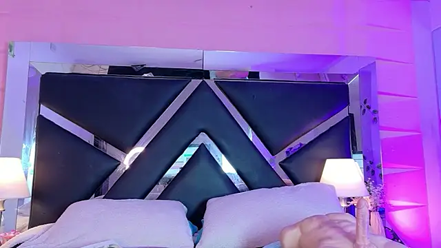 Veronica Nasty  online show from May 7, 7:06 pm