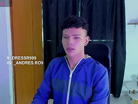 sebascuterouss online show from April 19, 12:06 pm