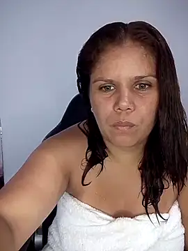 Zafiro MD online show from April 19, 1:45 pm
