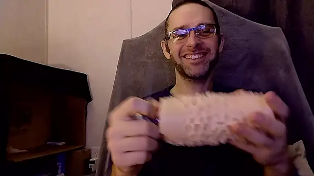 barebearstudio online show from April 5, 10:11 am