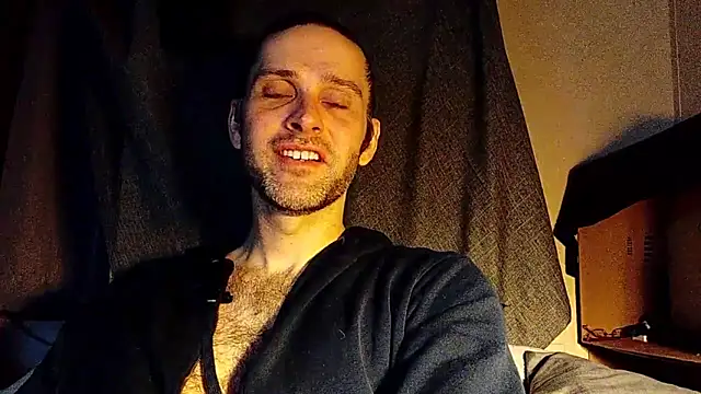 barebearstudio online show from April 11, 4:20 am