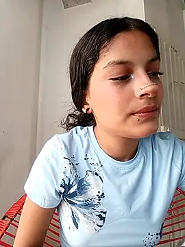 Lyra Siren online show from April 14, 4:34 pm