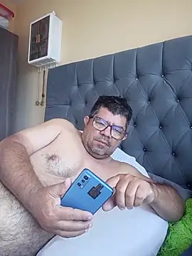 Snapshot of josesex50 chatting on April 5, 1:51 pm josesex50 online show from April 5, 1:51 pm