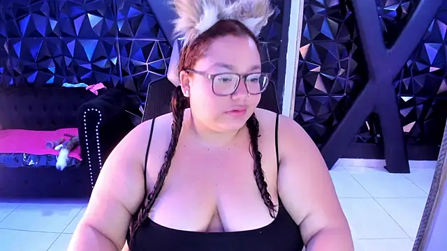 AbbyRogers1 online show from May 26, 4:54 am