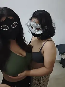 Kashish0124 online show from July 17, 6:38 pm