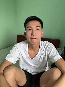 tuanhip online show from April 15, 3:34 am