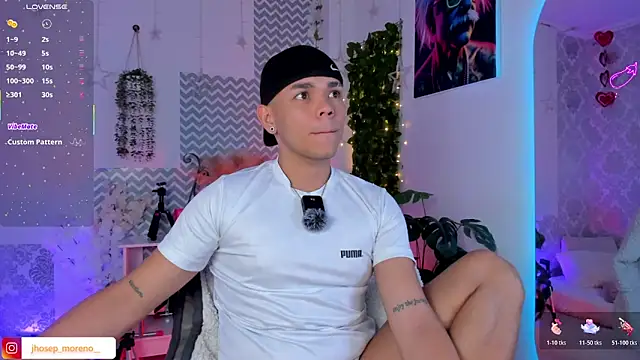 VelvetPrince online show from April 2, 4:35 pm