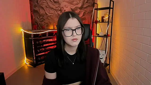 JennyGibson online show from April 22, 5:14 am
