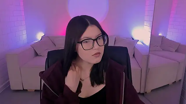 JennyGibson online show from April 9, 5:09 am