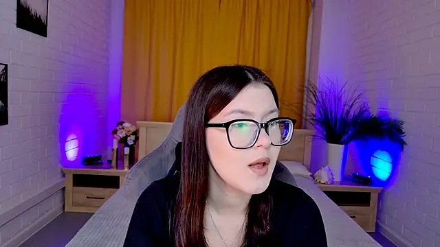 JennyGibson online show from April 17, 5:32 am