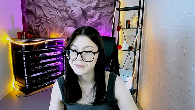 JennyGibson online show from May 28, 5:04 am