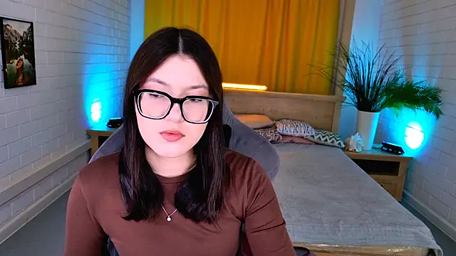 JennyGibson online show from April 19, 5:08 am