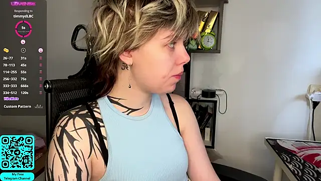 MadalynNosel online show from April 5, 8:54 am