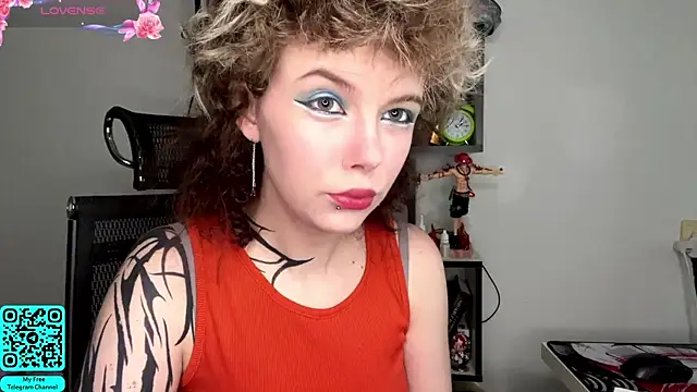 MadalynNosel online show from May 27, 7:05 am