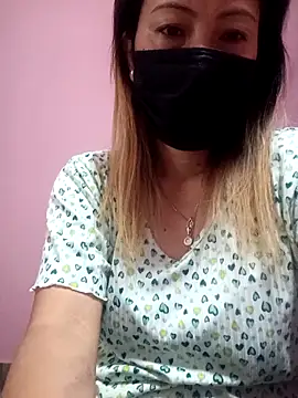 Bristy BigBoobs online show from April 11, 4:20 am