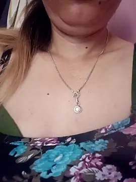 Bristy BigBoobs online show from April 12, 3:10 am