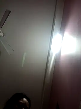 Bristy BigBoobs online show from April 30, 3:13 am