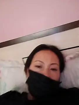 Bristy BigBoobs online show from June 21, 4:40 am