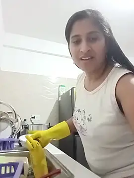SofiaMendez1  online show from May 15, 2:20 am