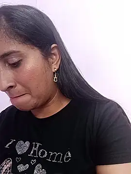 SofiaMendez1  online show from May 11, 4:04 pm