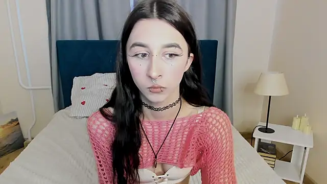 MelissaSparrow online show from June 5, 1:10 am