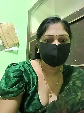 Snapshot of Pinki-girl chatting on June 8, 5:19 am Pinki-girl online show from June 8, 5:19 am