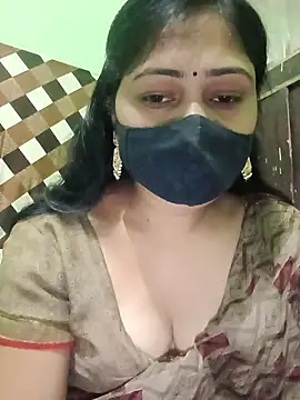 Snapshot of Pinki-girl chatting on June 24, 5:06 am Pinki-girl online show from June 24, 5:06 am
