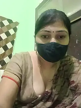 Snapshot of Pinki-girl chatting on July 10, 6:57 am Pinki-girl online show from July 10, 6:57 am