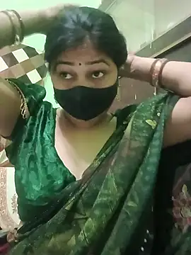 Snapshot of Pinki-girl chatting on June 27, 4:40 am Pinki-girl online show from June 27, 4:40 am