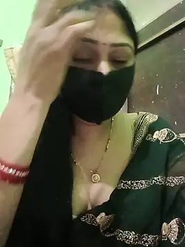 Snapshot of Pinki-girl chatting on June 5, 7:14 am Pinki-girl online show from June 5, 7:14 am